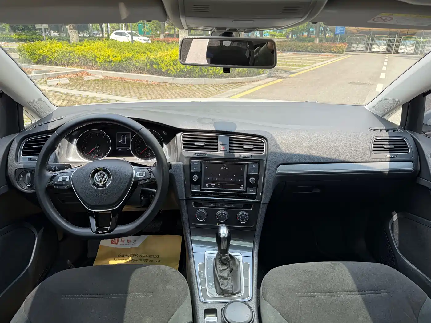 Volkswagen Golf 2018 230TSI Automatic Comfort фото 10