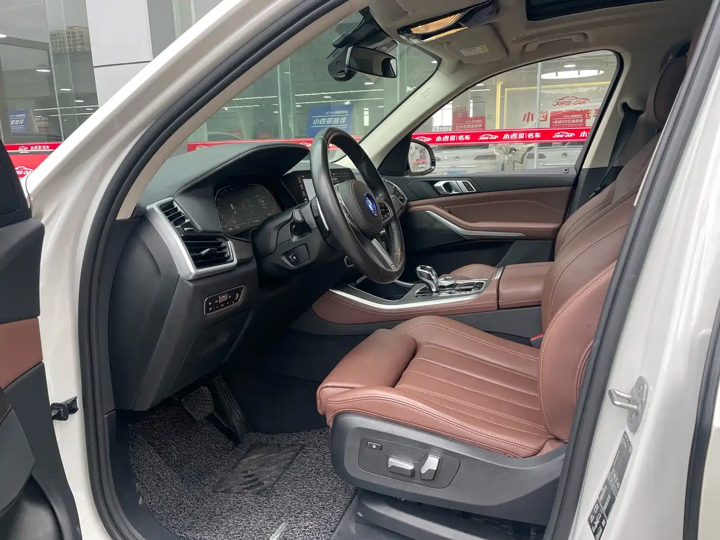 BMW X5 (Import) 2020 xDrive30i X Design Package фото 6