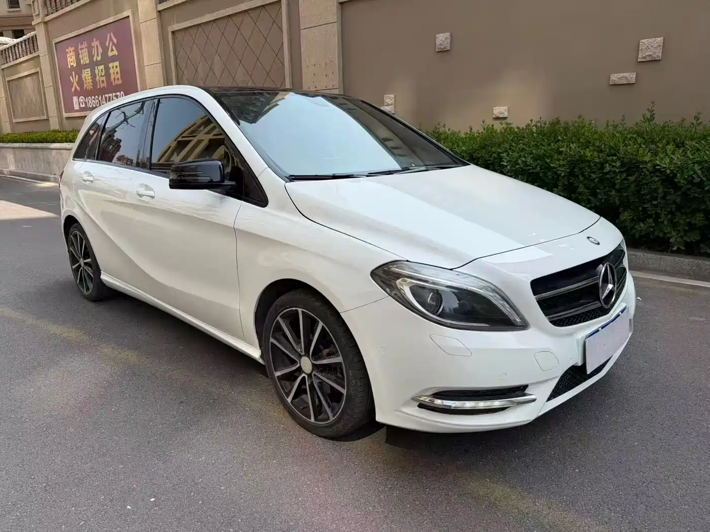Mercedes-Benz B-Class 2012 B 200 фото 2