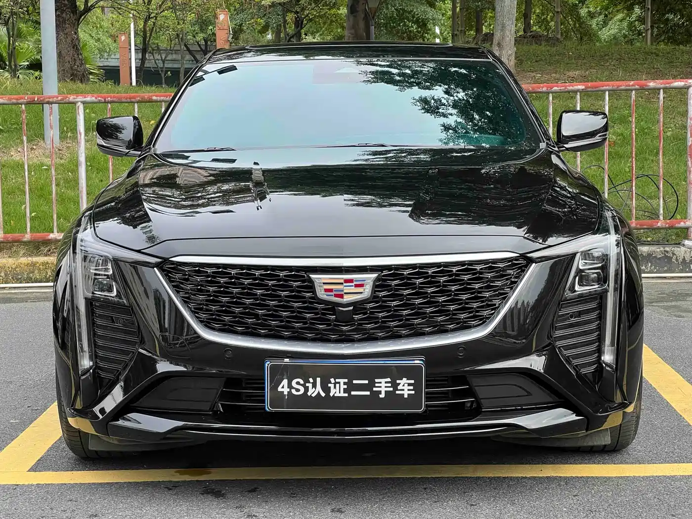 Cadillac CT5 2024 28T Luxury Model Pro фото 3