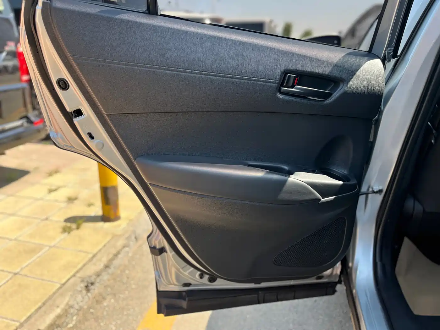 Toyota Frontlander 2022 2.0L CVT Elite фото 14