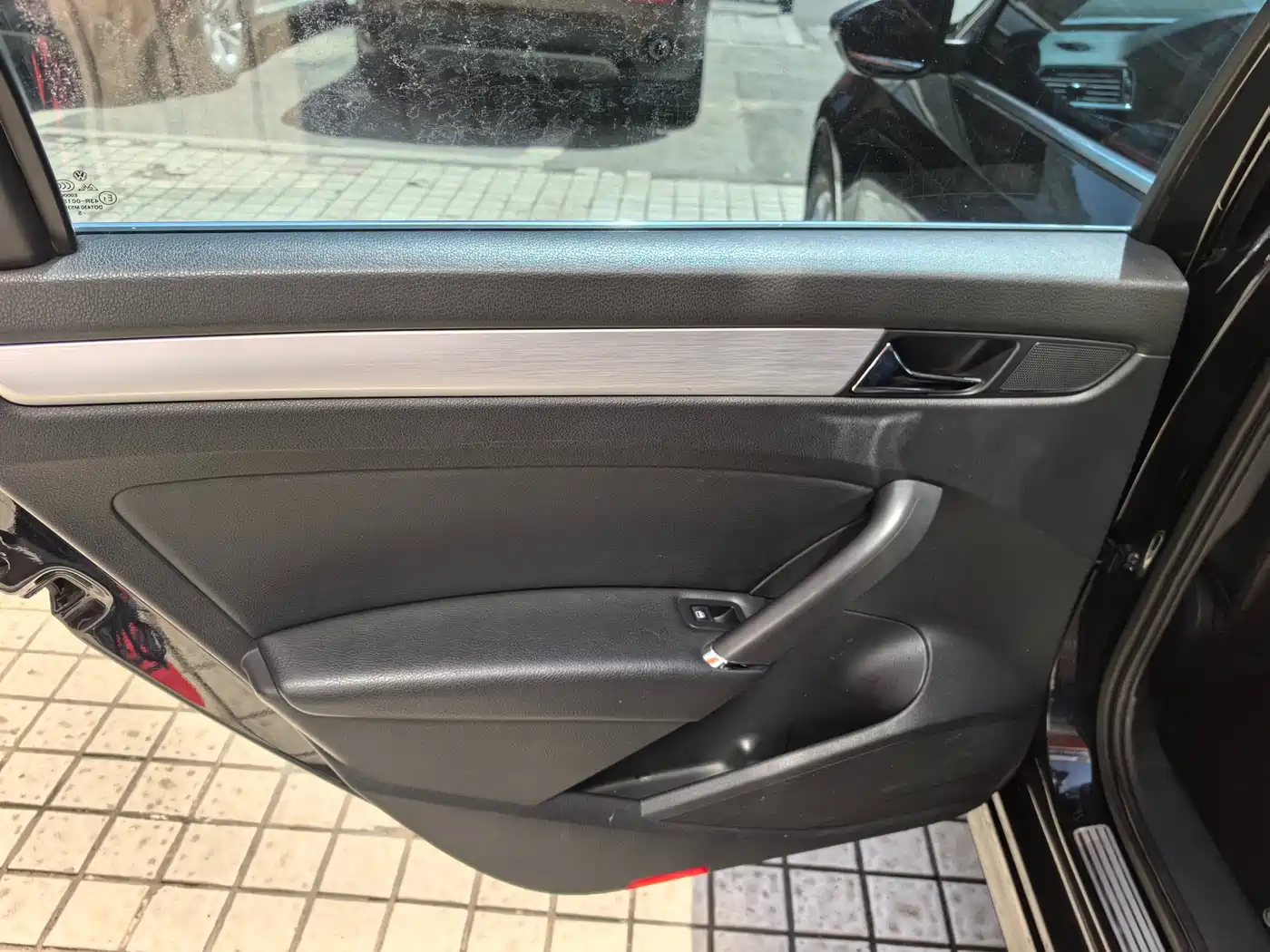 Volkswagen Passat 2015 1.8TSI DSG Honor Edition фото 11