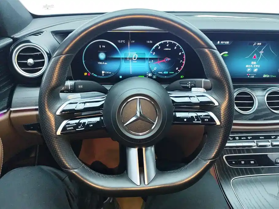  E CLASS