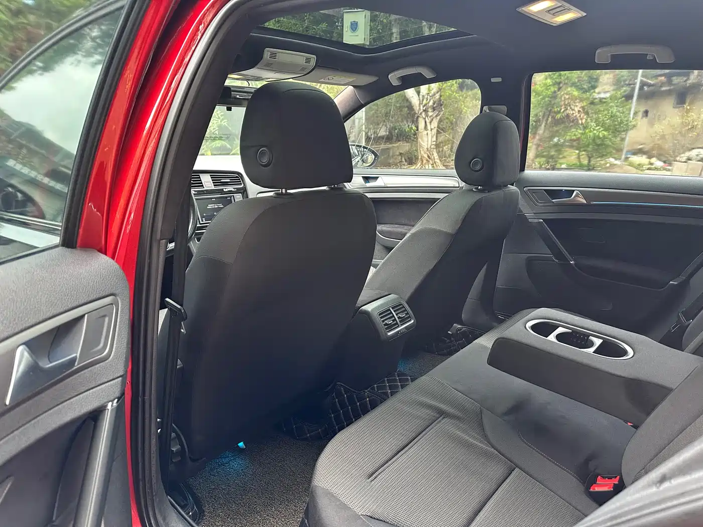 Volkswagen Golf 2015 1.4TSI Automatic Comfort фото 9