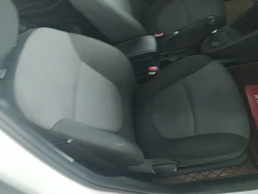 Hyundai Verna 2019 2017 1.4L Manual Renewal Edition China VI