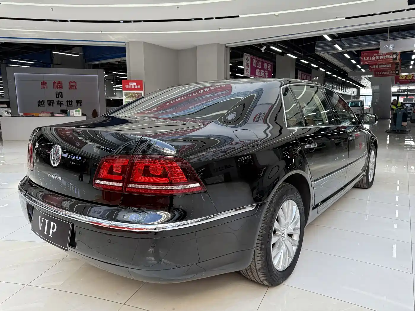 Volkswagen Phaeton 2012 3.0L Business фото 5