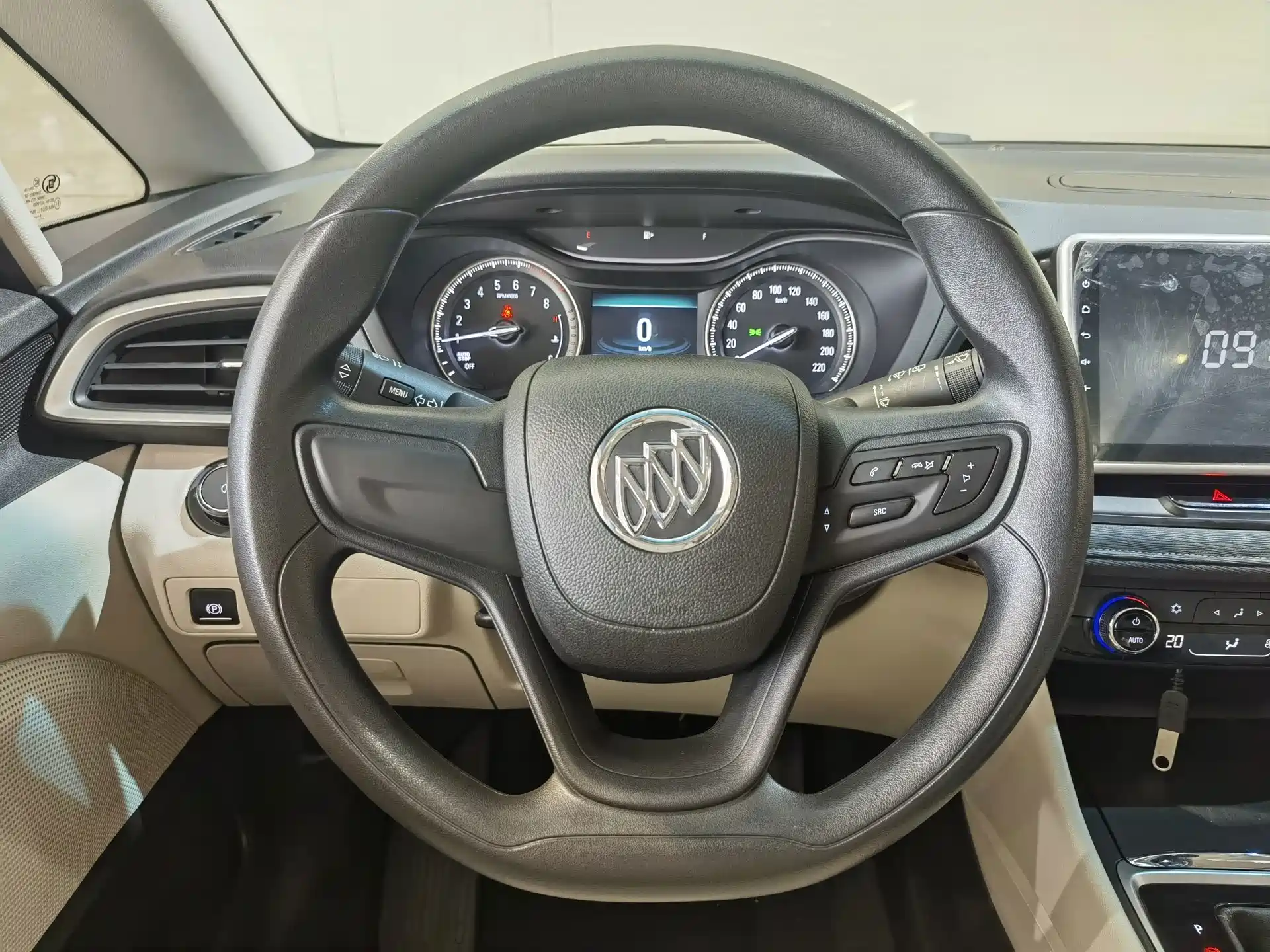 Фото 8 - Buick GL6