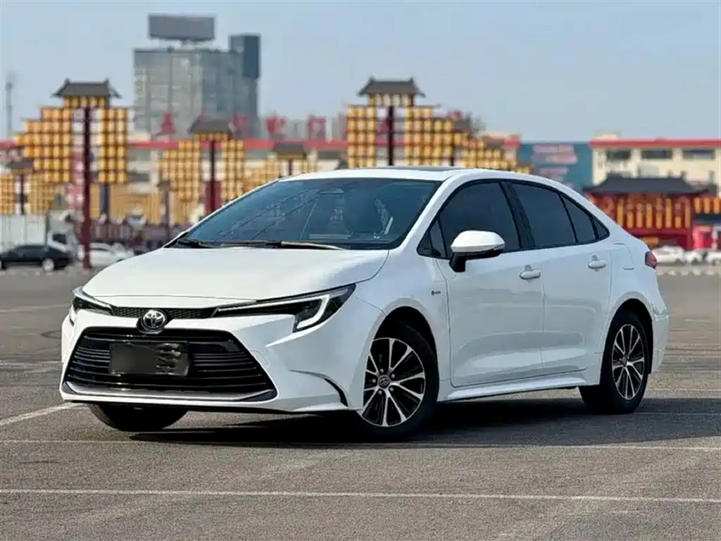Toyota Levin 2023 Smart Hybrid 1.8L Luxury фото 25