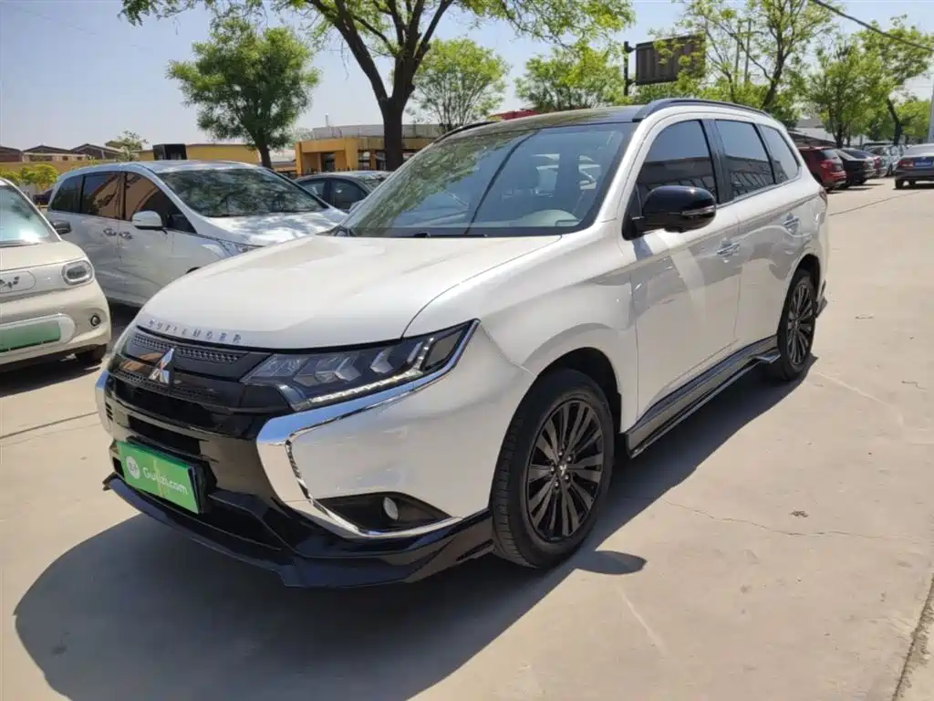Mitsubishi Outlander 2021 2.4L 4WD Yaodong Edition 5-seater