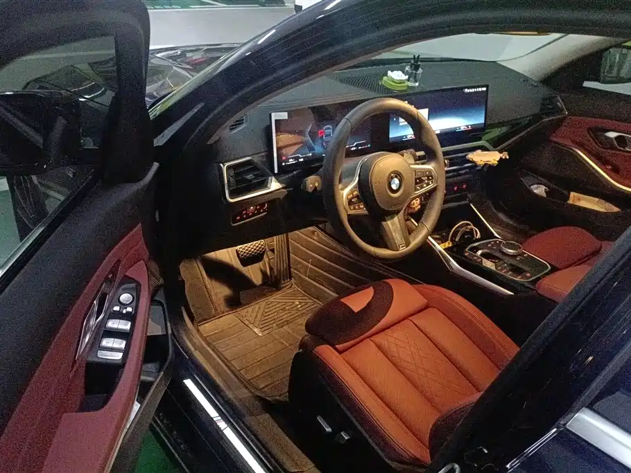 BMW 3 Series 2023 320Li M Sport Package фото 9