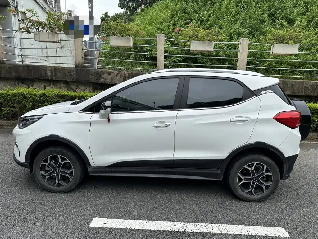 BYD Yuan Pro 2021 2021 401KM Luxury Model