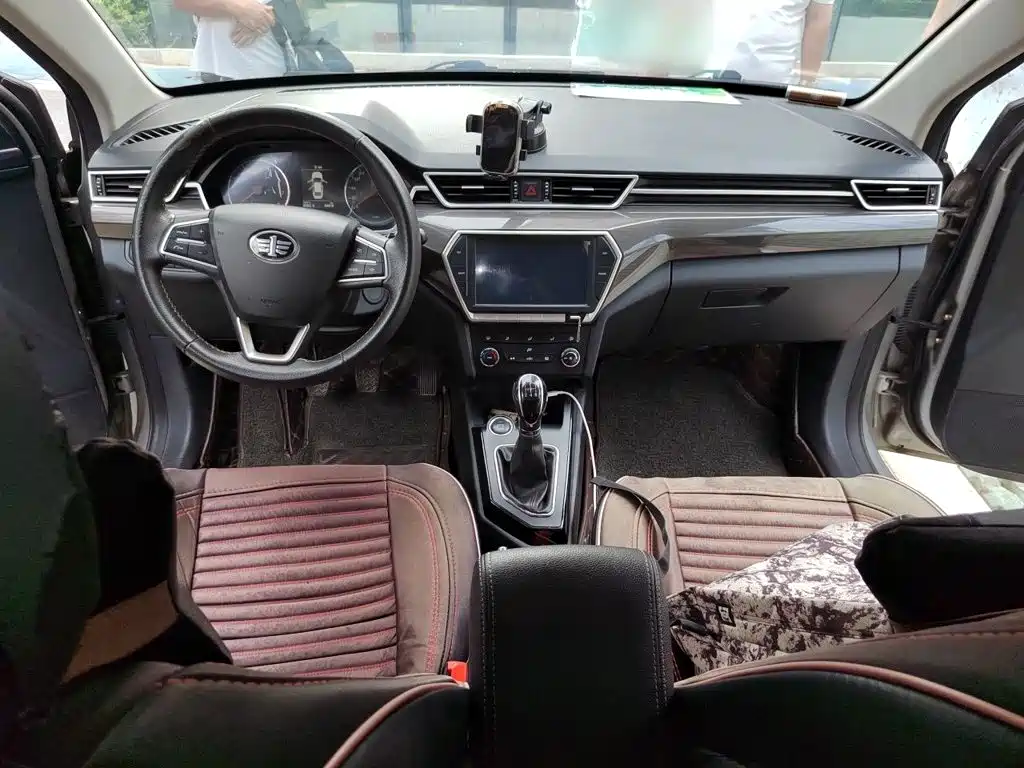 FAW Junpai CX65 2018 2018 Model 1.5L Manual Luxury Edition