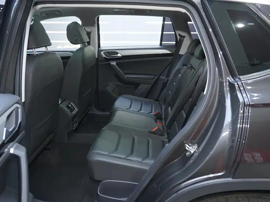Volkswagen Tayron 2019 330TSI 4WD Luxury China V фото 16