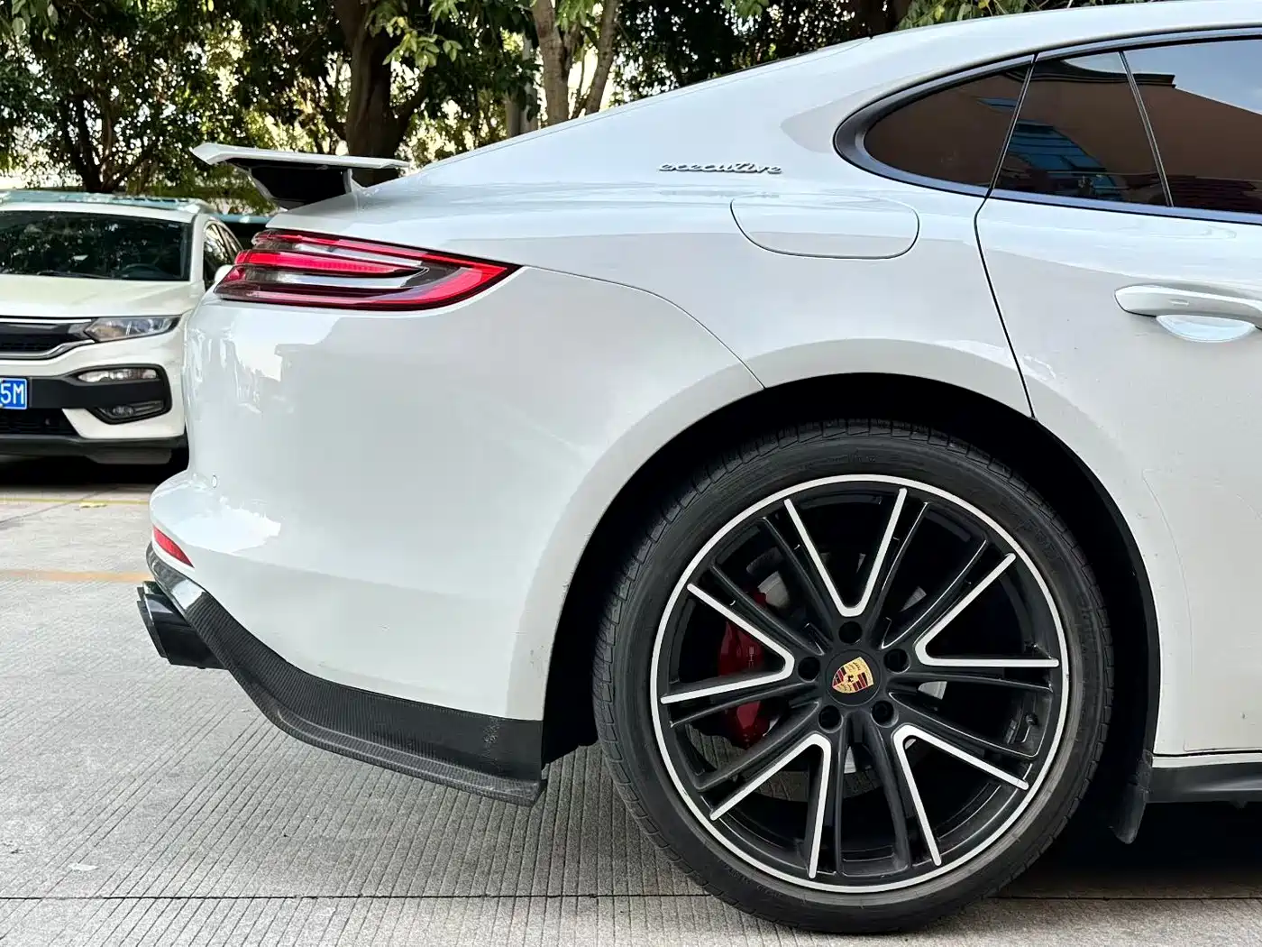 Porsche Panamera 2021 Panamera Executive Long Wheelbase 2.9T фото 9