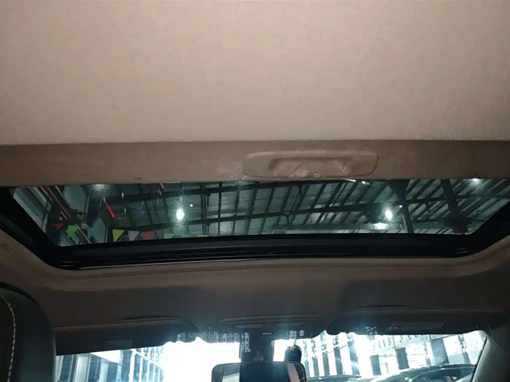 Hongqi H5 2018 30TD Dynamic Edition фото 18