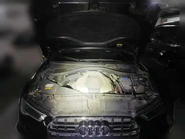 Audi A6L 2018 30th Anniversary 50 TFSI quattro Premium — фото 3