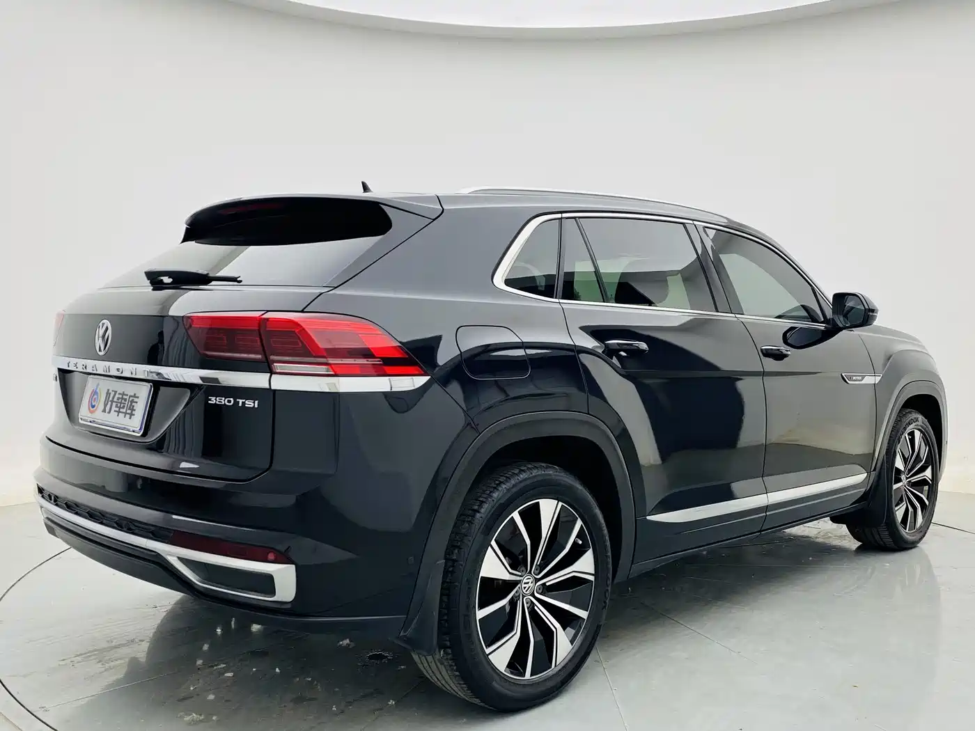 Volkswagen Teramont 2020 Teramont X 380TSI 4WD Premium Luxury фото 5