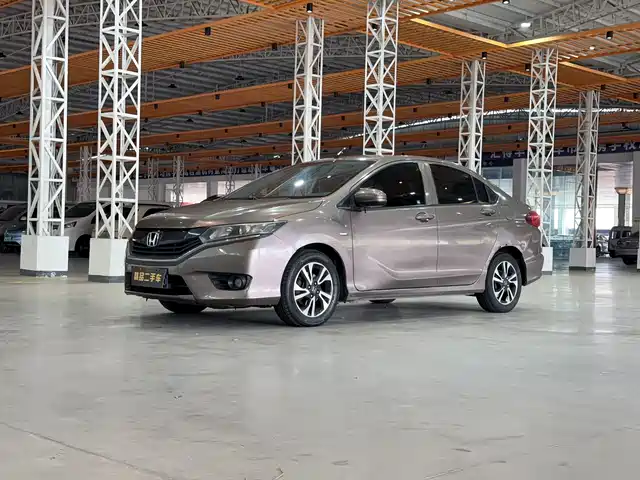  Honda Greiz 2016 1.5L CVT Classic Edition