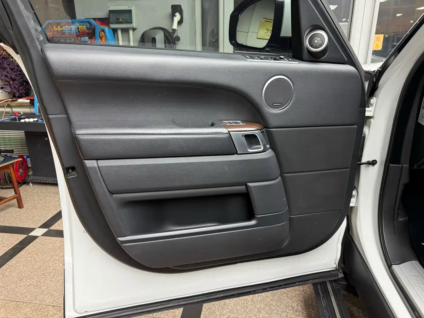Land Rover Range Rover 2016 3.0 SC V6 Vogue фото 7
