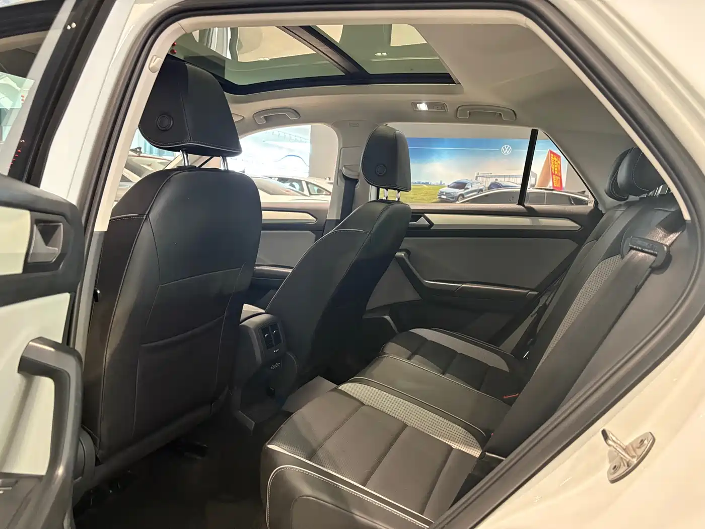 Volkswagen T-ROC 2024 2024 280TSI DSG 2WD Time Edition