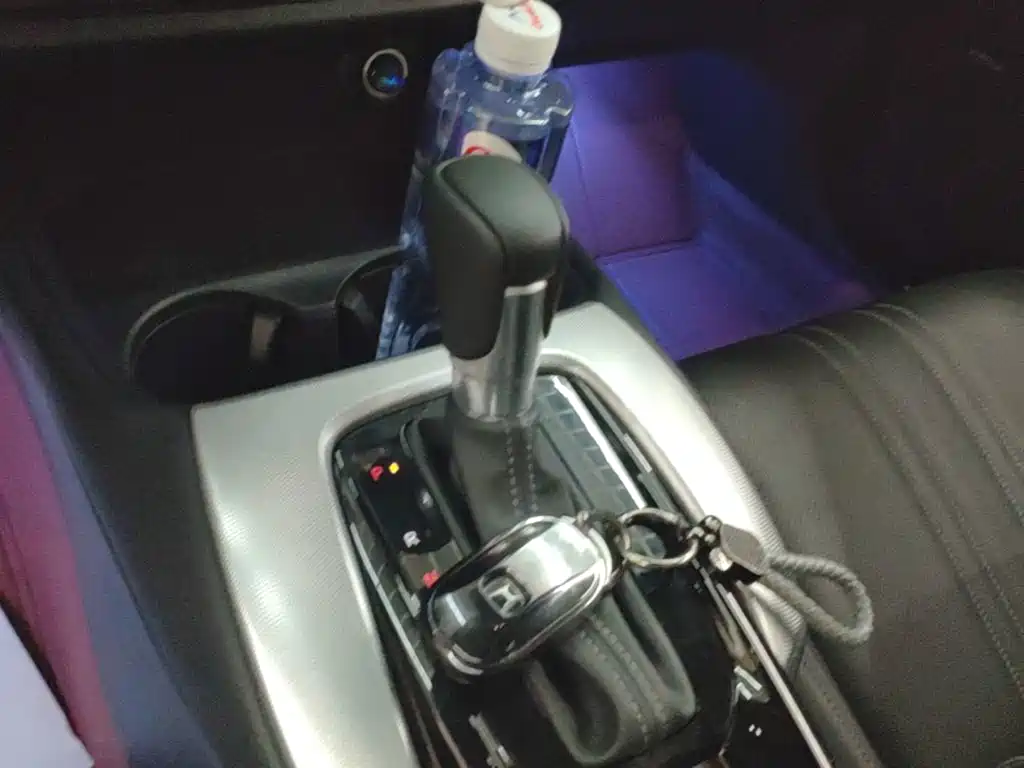 Фото 14 - Honda HR-V
