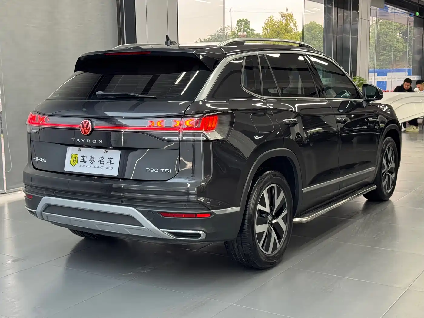 Volkswagen Tayron 2023 330TSI 2WD Luxury Plus Advanced Edition фото 5
