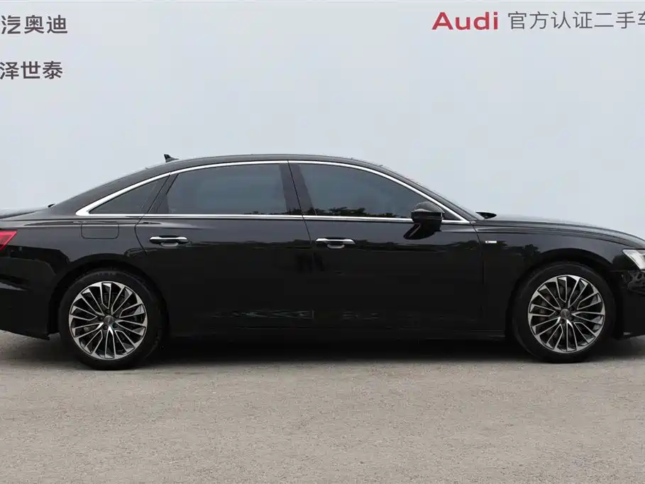 Audi A6L New Energy 2020 55 TFSI e quattro фото 2