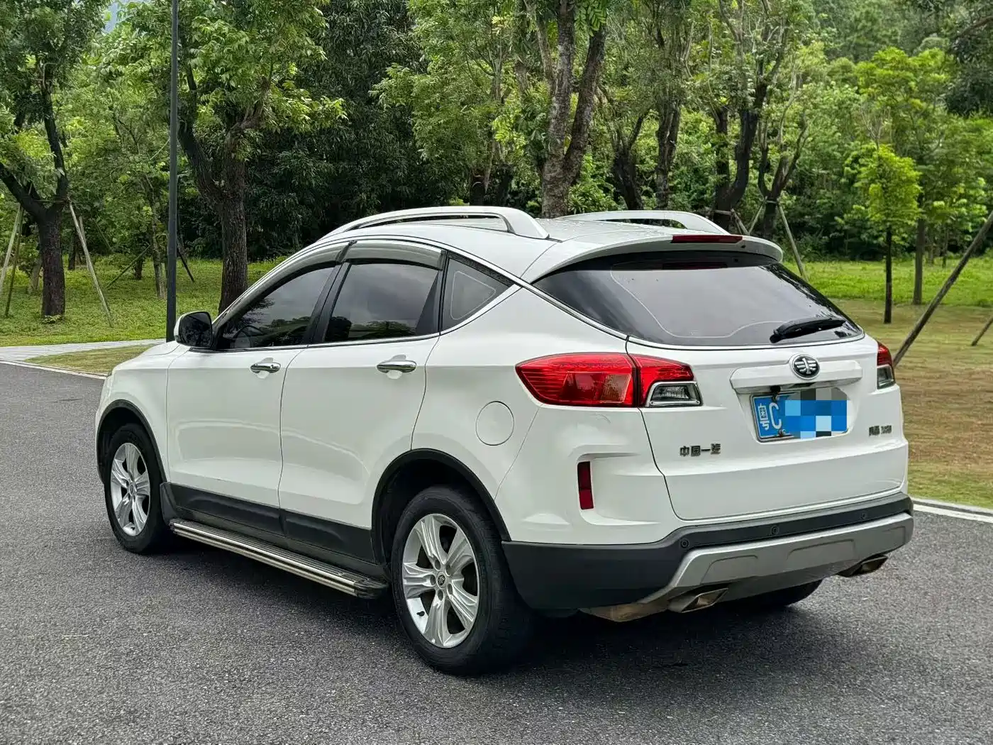 Besturn X80 2014 2015 2.0L Automatic Comfort Anniversary Edition