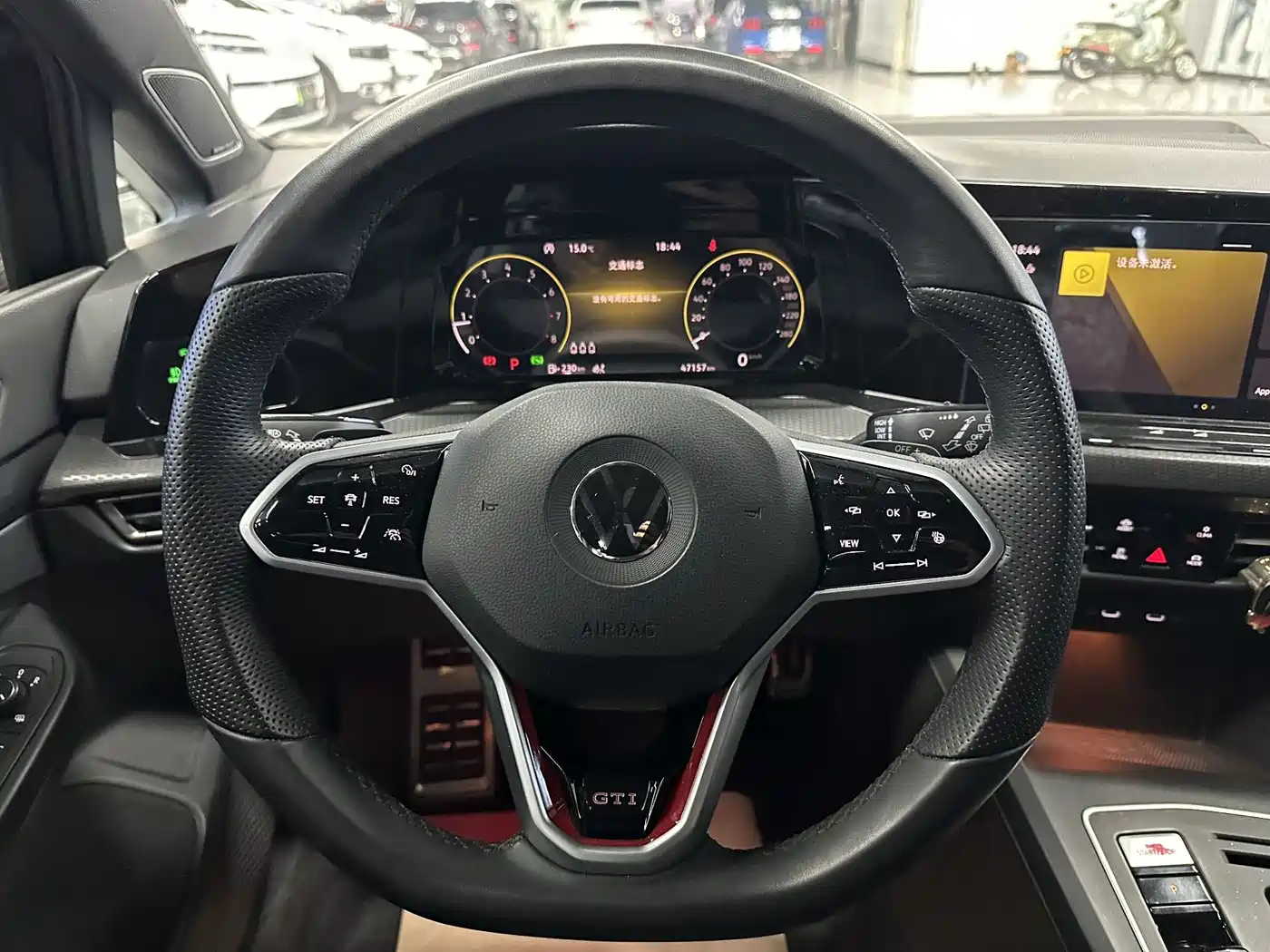 Volkswagen Golf GTI 2021 380TSI DSG GTI фото 12