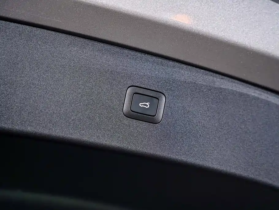 Xiaomi Auto Xiaomi YU7 2026 2025 Extended Range RWD Edition