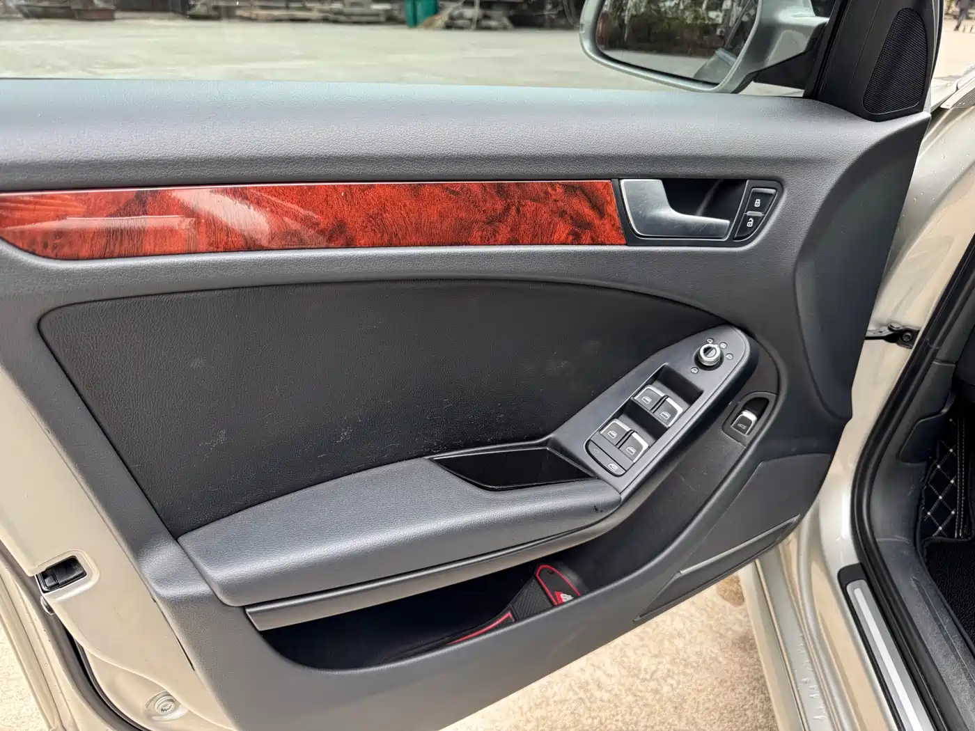 Audi A4L 2015 35 TFSI Auto Standard фото 13
