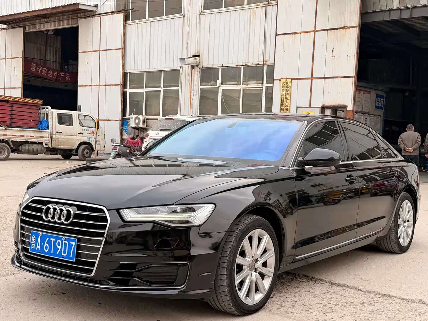 Audi A6L 2014 35 FSI Luxury