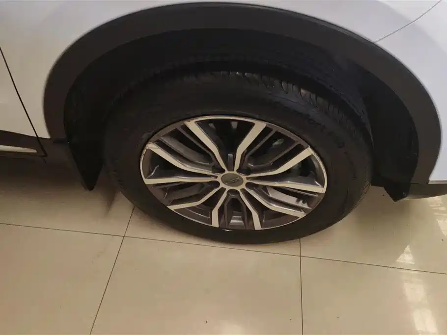 GEELY AUTOMOBILE BOYUE