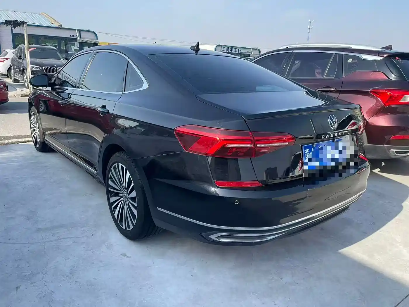 VOLKSWAGEN PASSAT