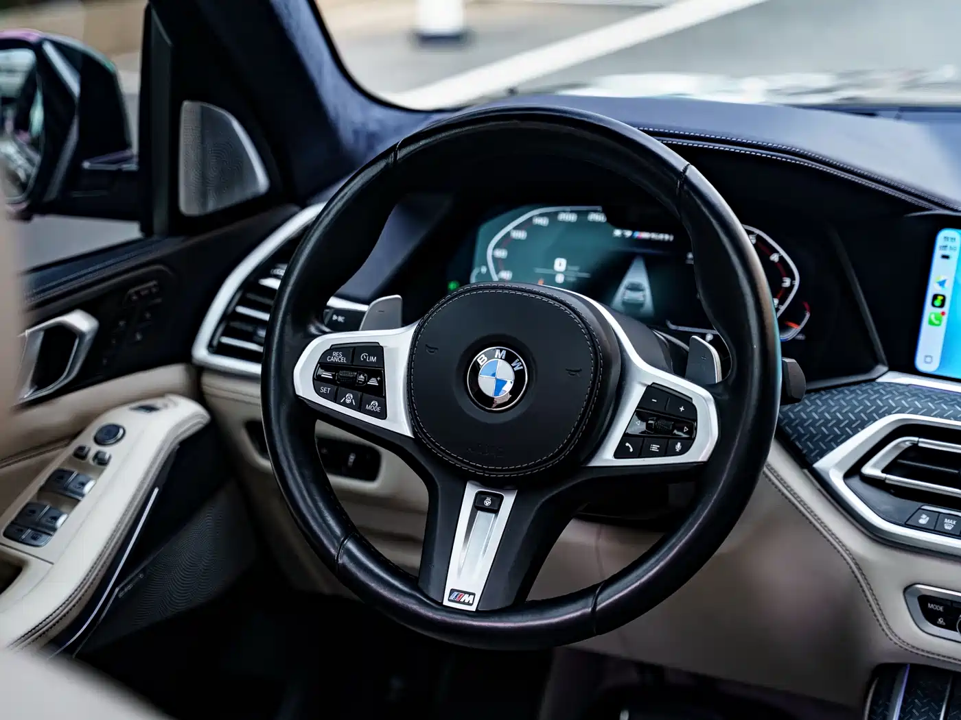 BMW X7 2022 xDrive M50i фото 10