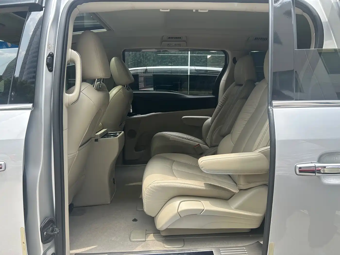 Buick GL8 2017 25S Luxury China V фото 6