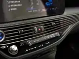 Фото 17 - Lexus LS