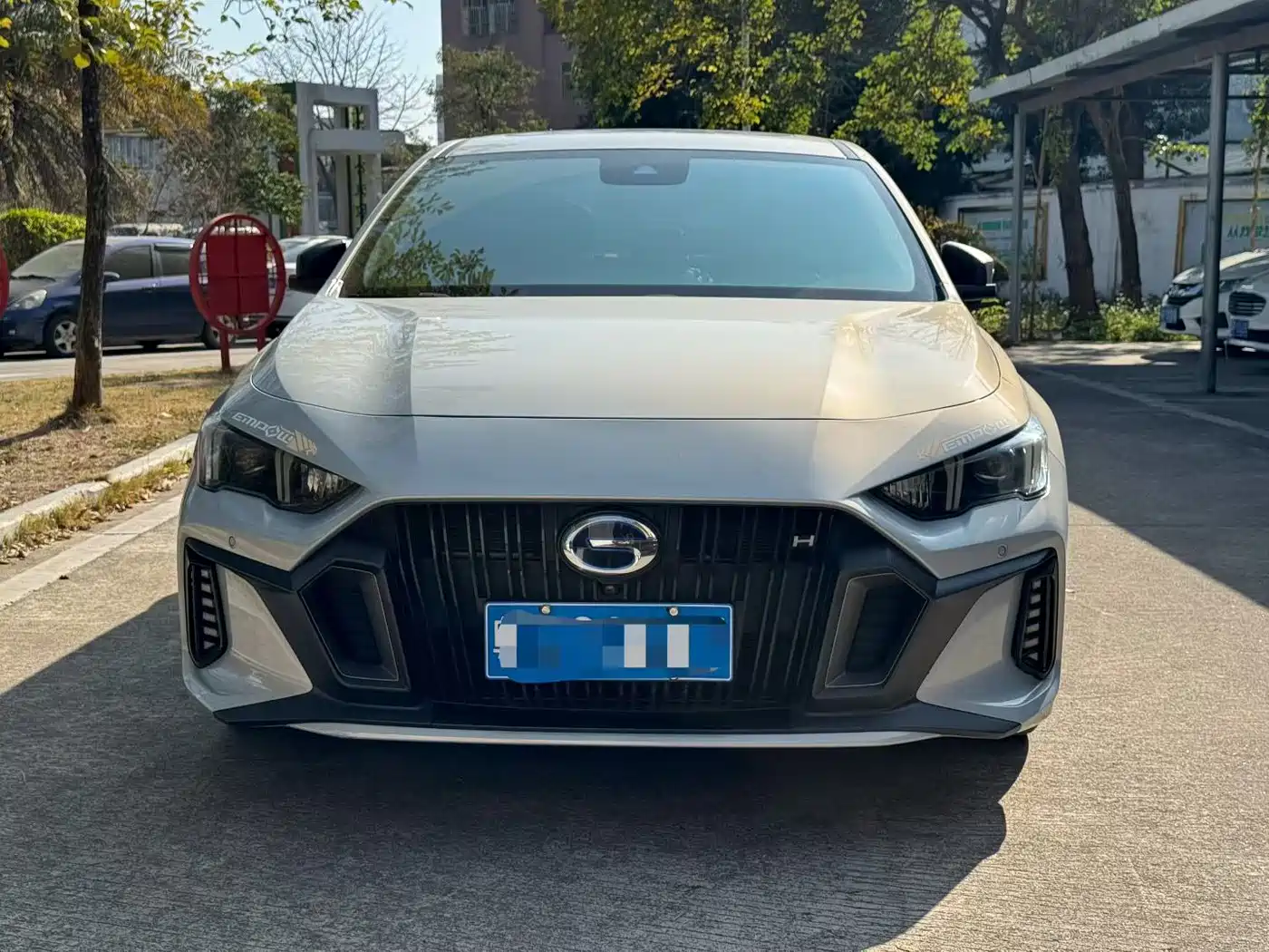 GAC Trumpchi Trumpchi Emkoo 2023 Shadow Leopard H Smart Hybrid фото 2