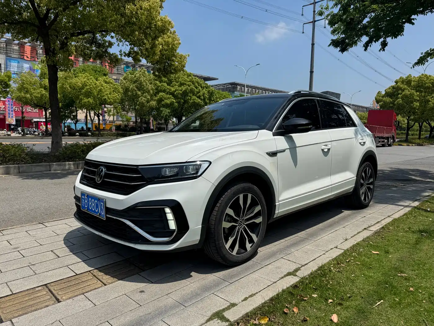 Volkswagen T-ROC 2022 280TSI DSG 2WD R-Line Pro PLUS