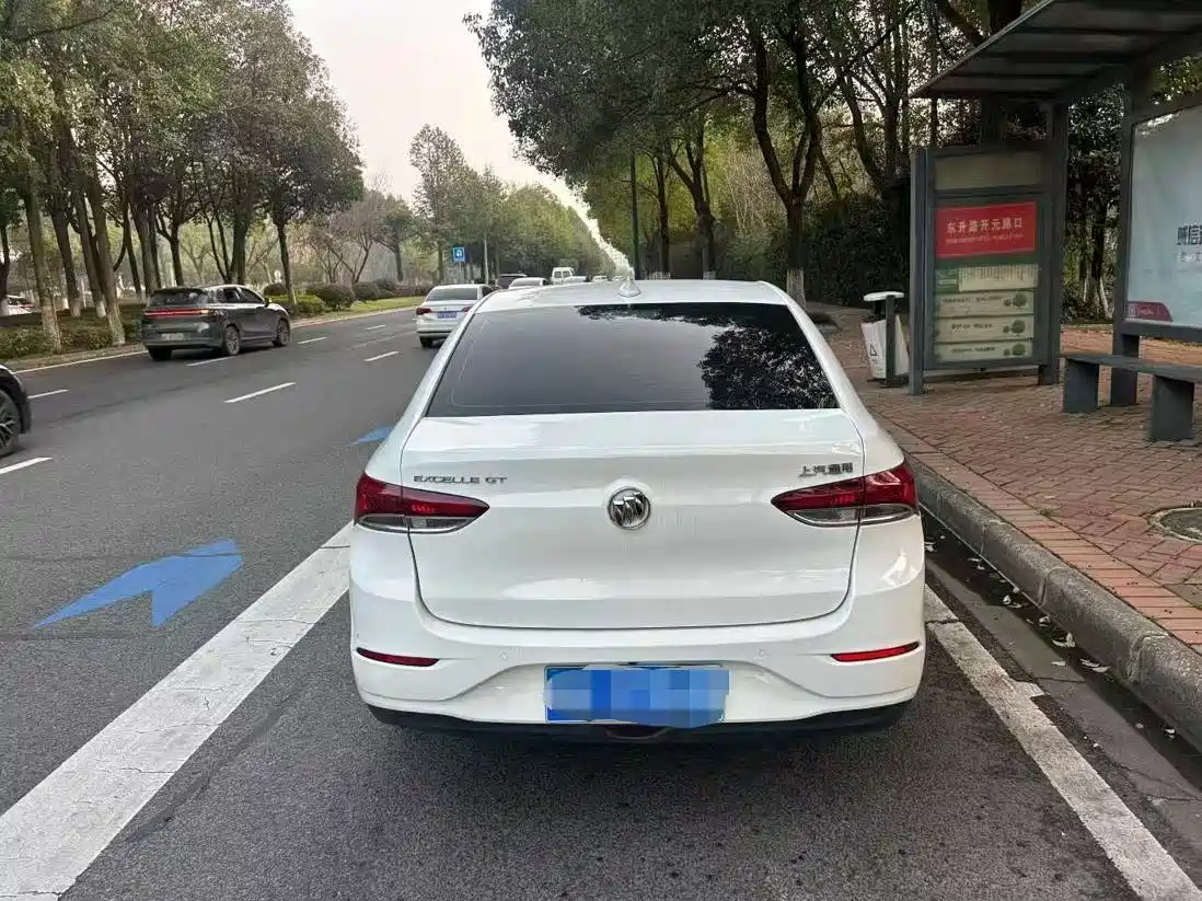 Buick Excelle 2019 18T Auto Connected Elite China VI фото 4