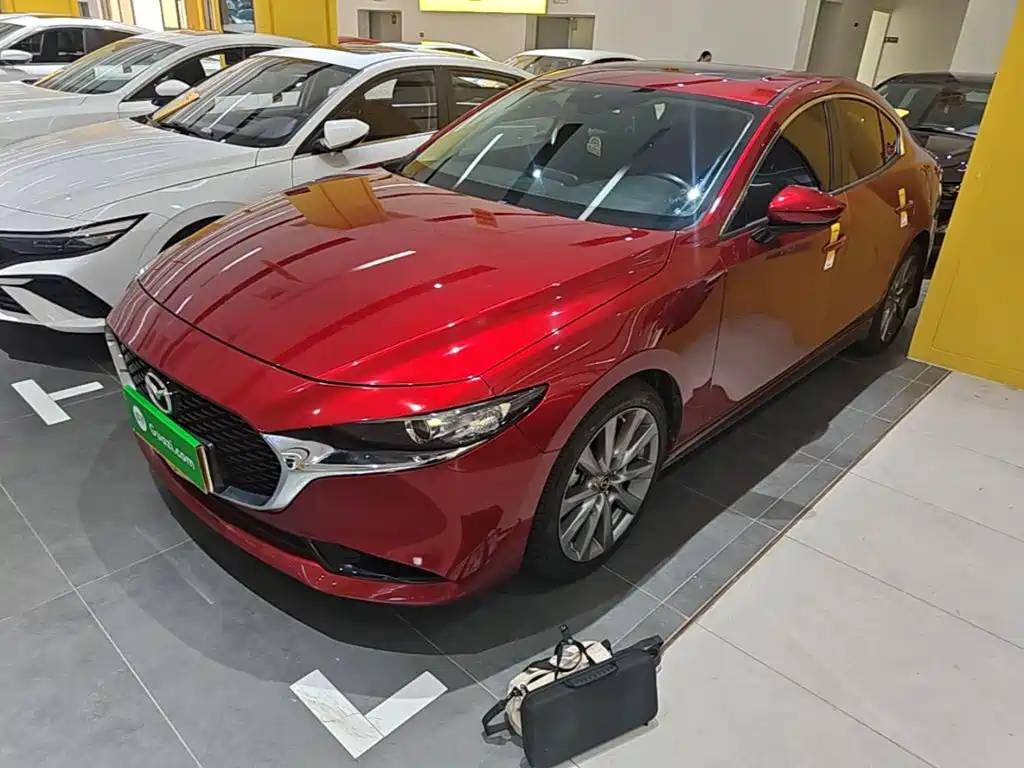Mazda Mazda3 Axela 2020 — пригон из Китая
