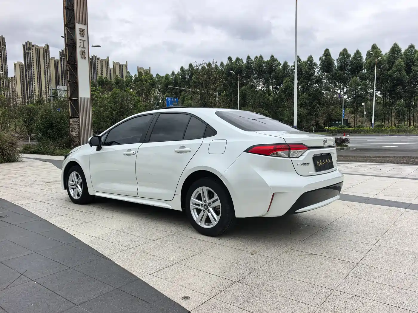 Toyota Levin 2021 185T CVT Luxury Edition фото 7