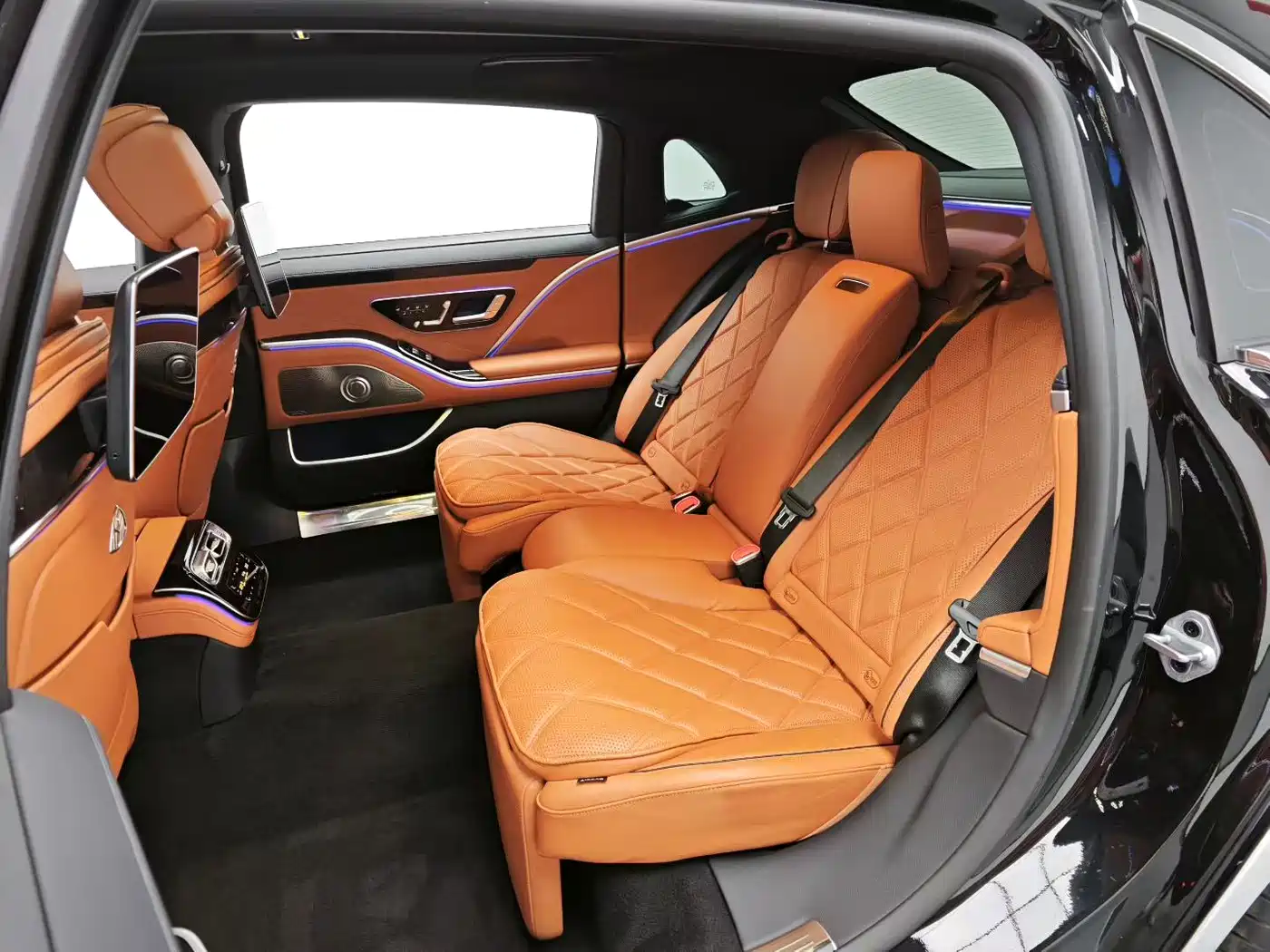 Mercedes-Benz Maybach S-Class 2022 S 480 4MATIC Intelligent Premium Special Edition фото 4