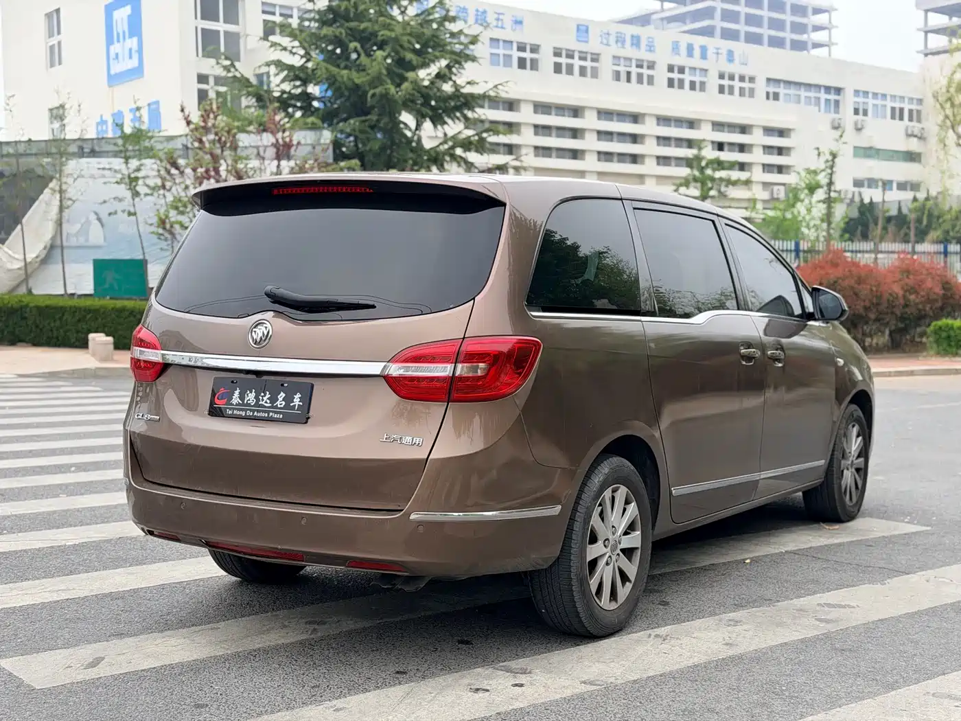 Buick GL8 2018 28T Luxury Model China VI фото 6