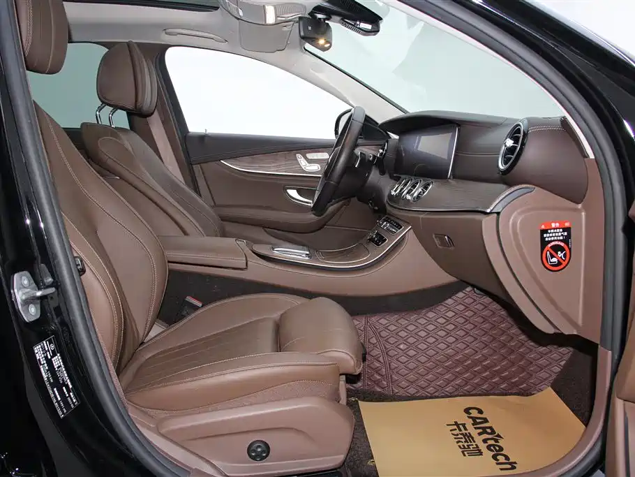Mercedes-Benz E-Class 2022 E 300 L Luxury фото 19