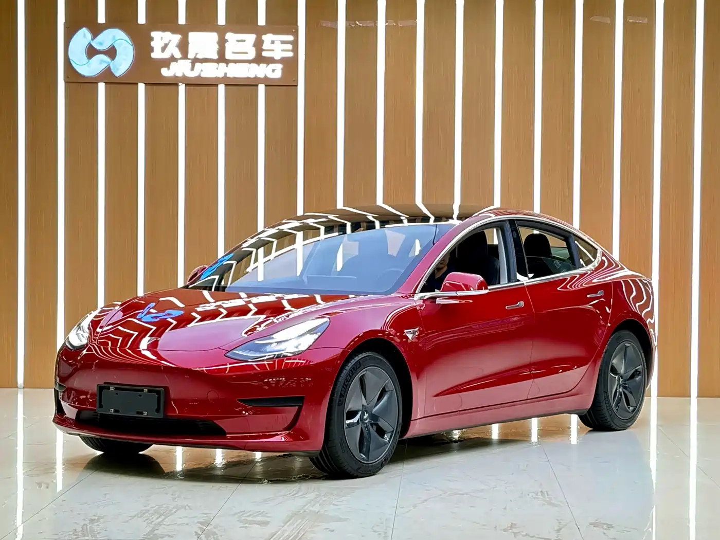 Tesla Model 3 2020