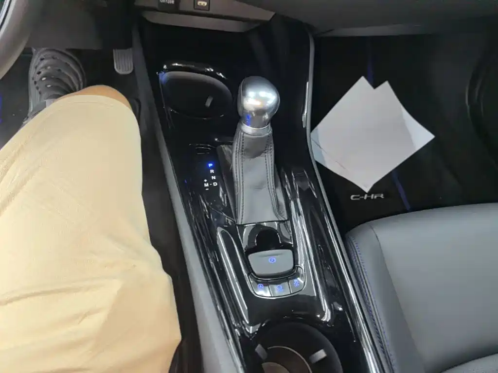 Toyota C-HR 2022 2021 2.0L Luxury Edition