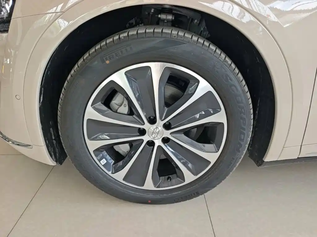 Zhijie Luxeed R7 2026 2026 Range Extender Max+