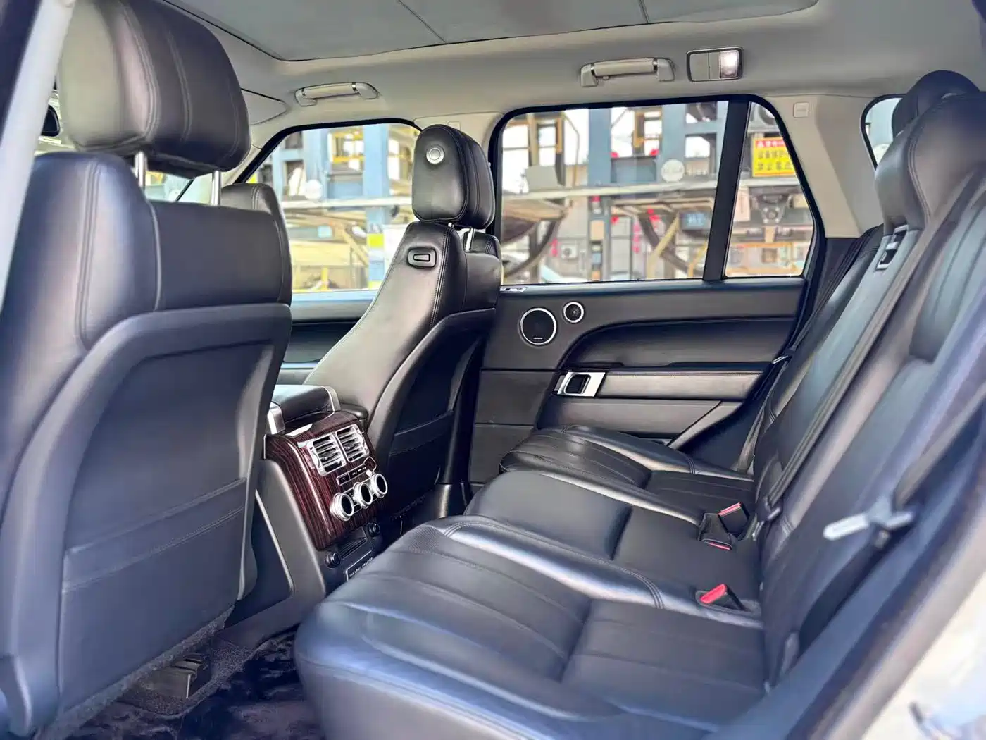 Land Rover Range Rover 2014 3.0 SC V6 Vogue фото 5