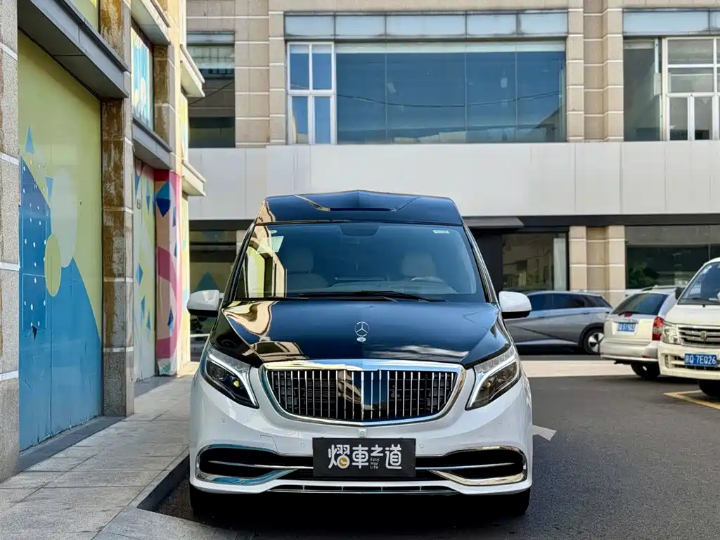 Mercedes-Benz Vito 2021 2.0T Business Edition 7-seater фото 2